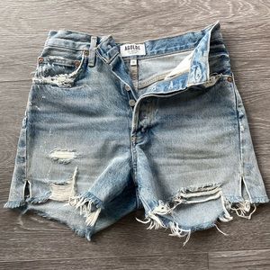 Agolde Dee Denim Short in Ricchochet.